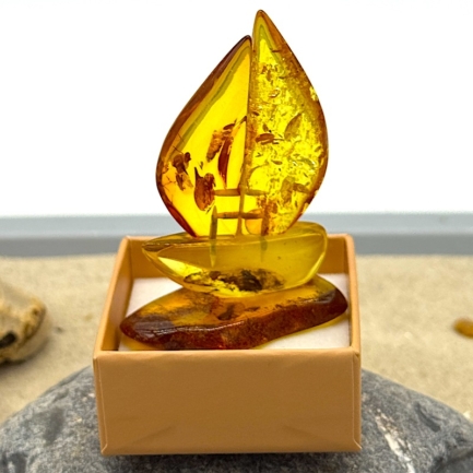 Bernstein - Segelschiff