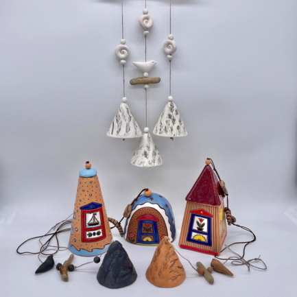 Handgemachte Glocken (Keramik)