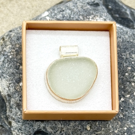 Meerglas-Anhänger – Frozen 925er Sterling-Silber – weiß
